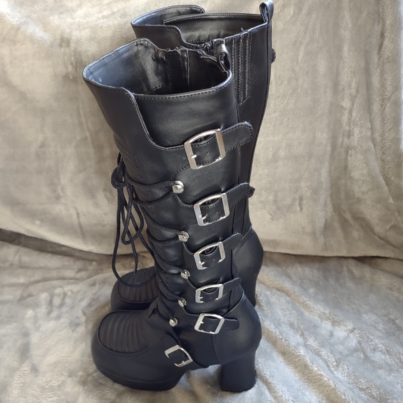 Black Platform Punk Goth Demonia Gothika-200 Boots size 11 NIB - Picture 2 of 9